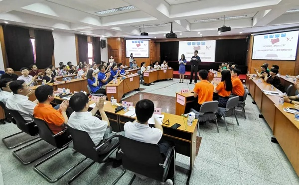 香港正版马会资料论坛的亮点|理论依据解释落实_iPhone.0.41